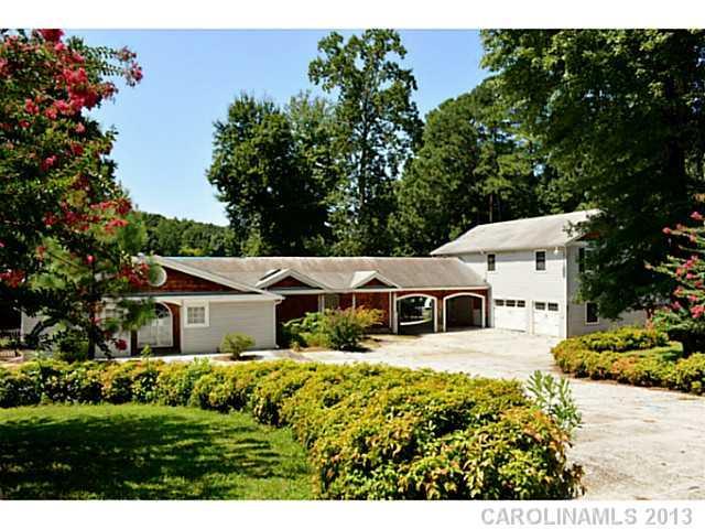 506 Oak Tree Rd., Mooresville, NC 28117