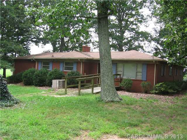 959 Bell Farm Rd., Statesville, NC 28625