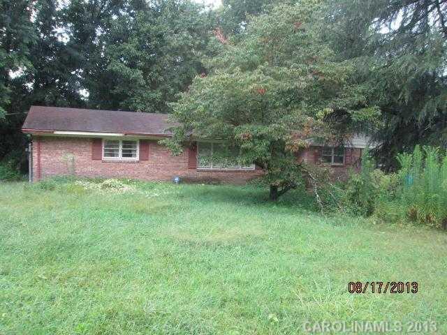 701 Pinehurst St., Salisbury, NC 28144