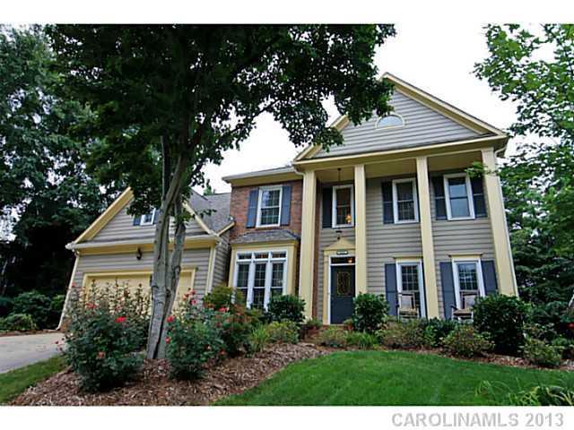 6231 Hickory Cove Ln., Charlotte, NC 28269