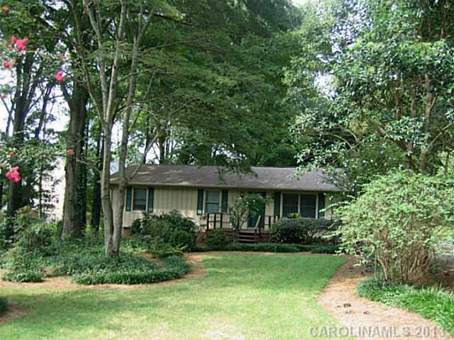 120 Spring St., Davidson, NC 28036