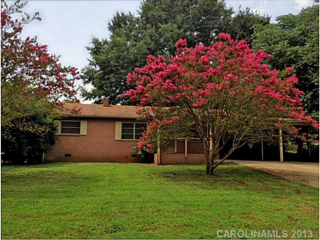 115 Manley Ln., Statesville, NC 28625