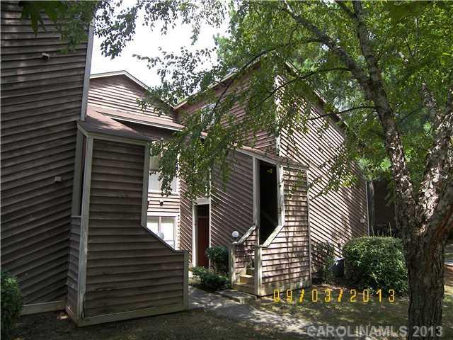 4508 Sharon Chase Dr. #E, Charlotte, NC 28215
