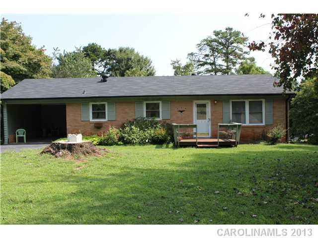 105 Christopher Ave., Mount Holly, NC 28120