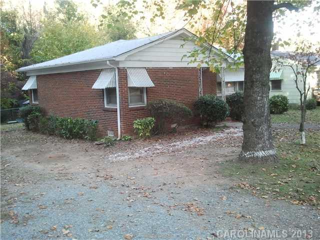 1820 Lasalle St., Charlotte, NC 28216