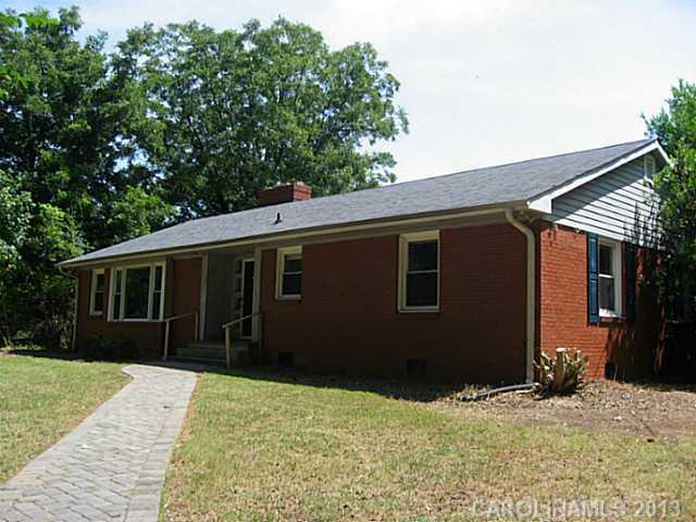 1548 Mt Holly Huntersville Rd., Charlotte, NC 28214