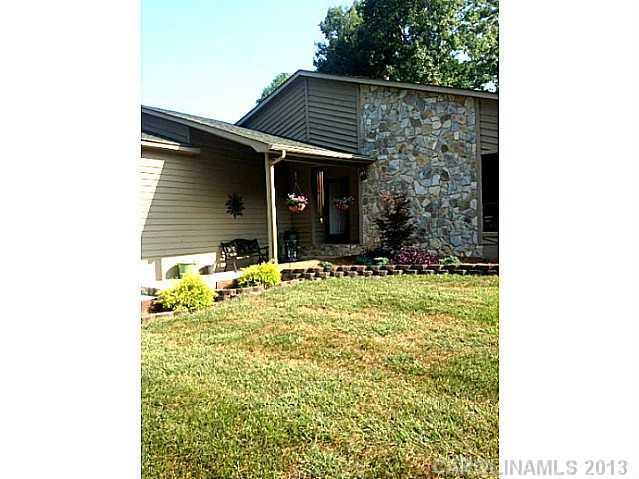 6609 Thamesmead Ln., Mint Hill, NC 28227