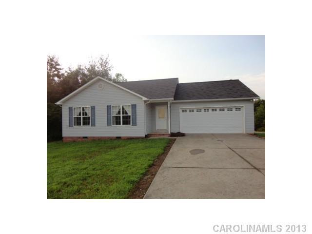 8 Restful Ln., Hickory, NC 28601