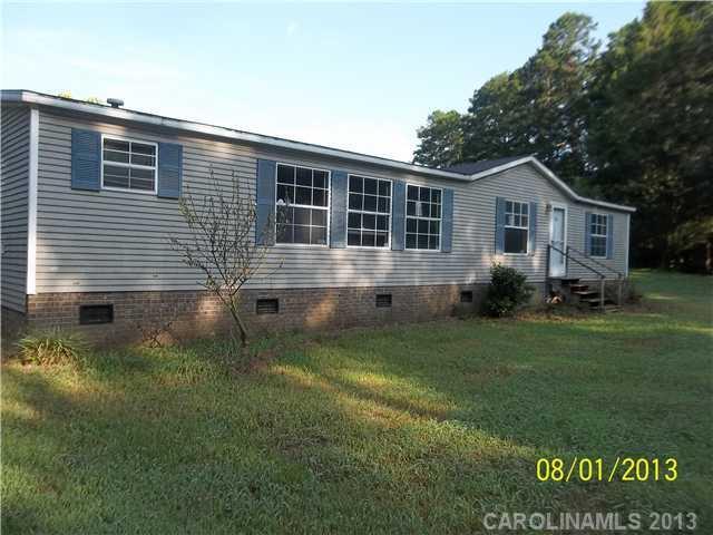 5821 Christy Cir., Kannapolis, NC 28081