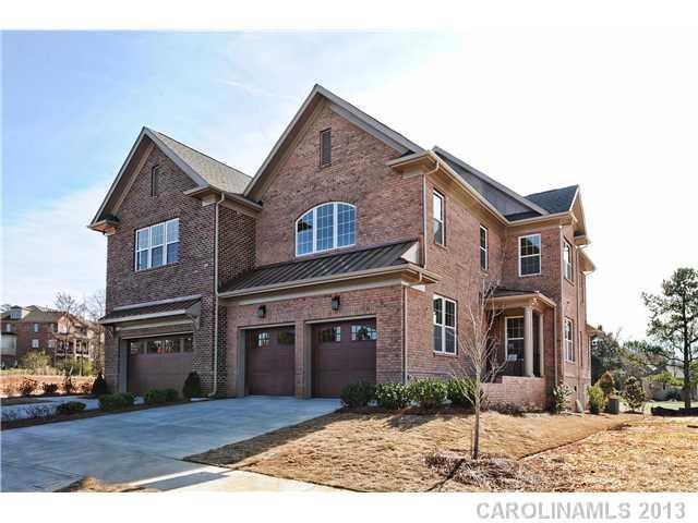6433 Fairway Row Ln. #12, Charlotte, NC 28277