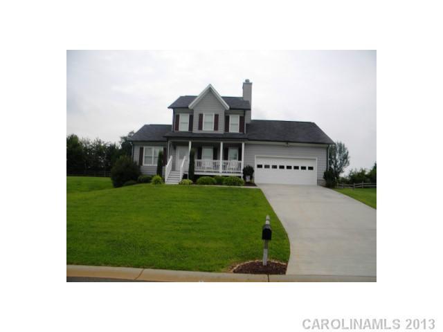 1664 Buffett Cir., Hickory, NC 28602