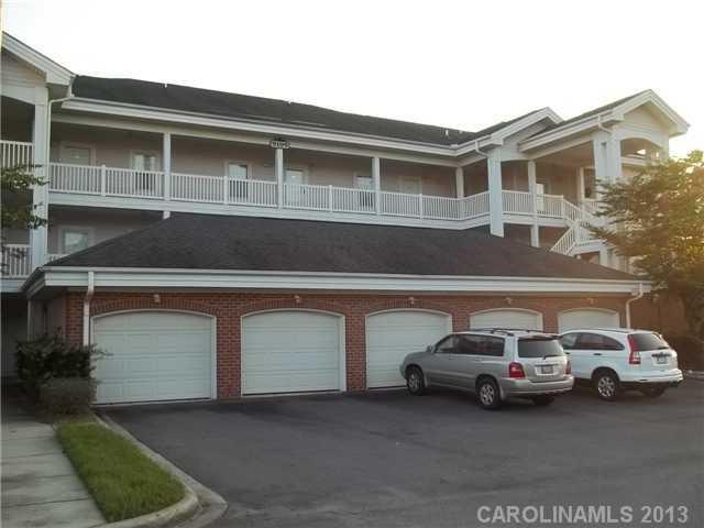 9131 Meadow Vista Rd. #301, Charlotte, NC 28213