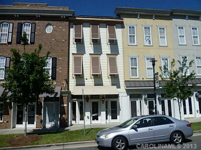 2112 Ayrsley Town Blvd., Charlotte, NC 28273