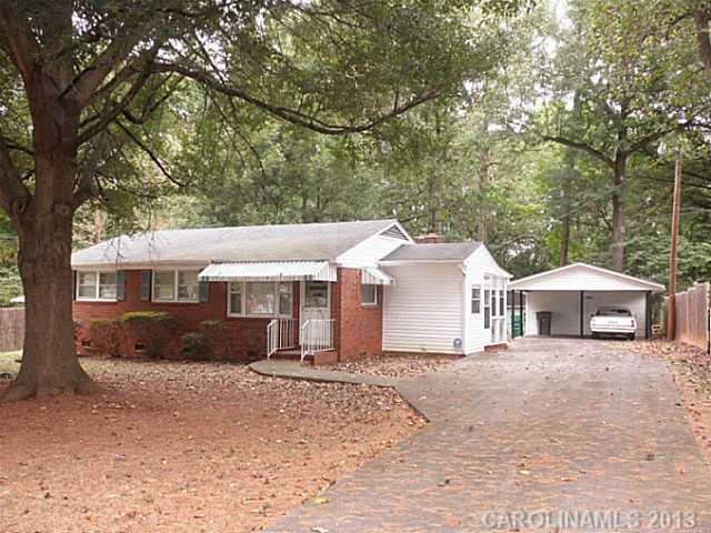 1800 Choyce Cir., Charlotte, NC 28217