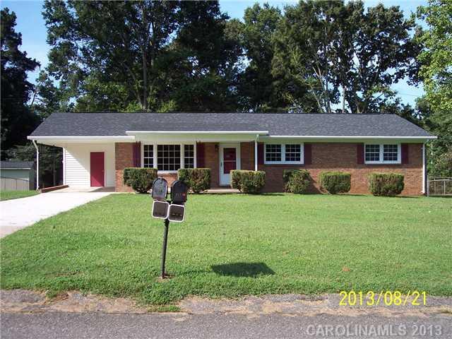2517 Woodbridge Dr., Gastonia, NC 28056