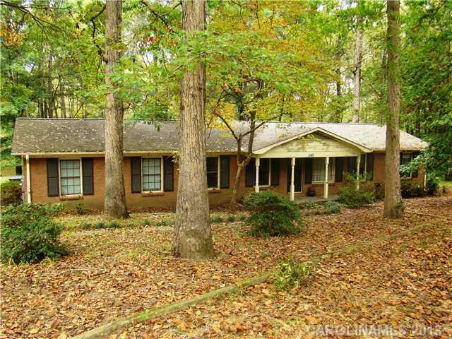 1140 Oak Trail Cir., Concord, NC 28025