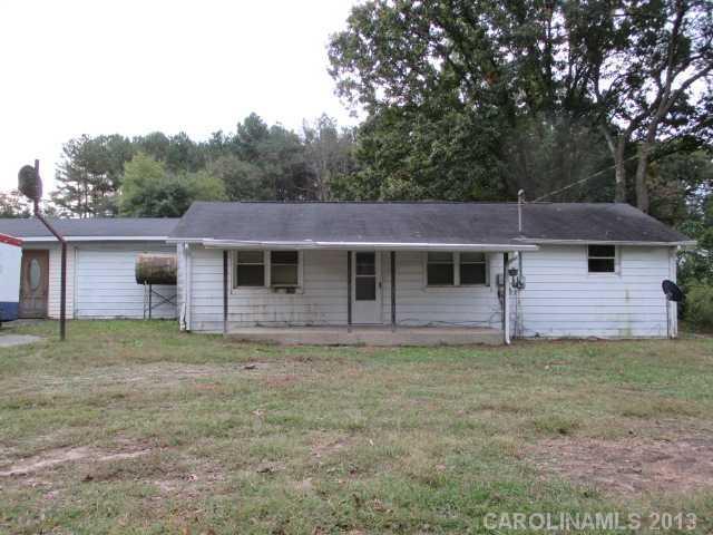 1663 Roseland Dr., Lincolnton, NC 28092