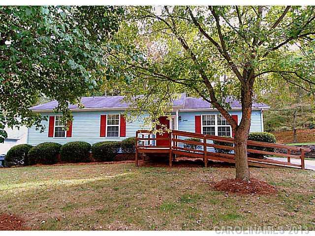 3400 New Hampshire Dr., Charlotte, NC 28227