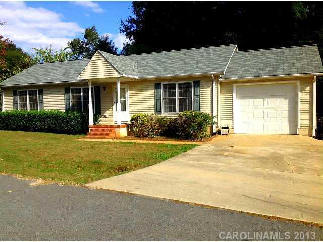 1206 Dogwood Ave., Kannapolis, NC 28081