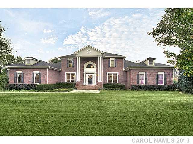 4139 Oak Hollow Ln., Harrisburg, NC 28075