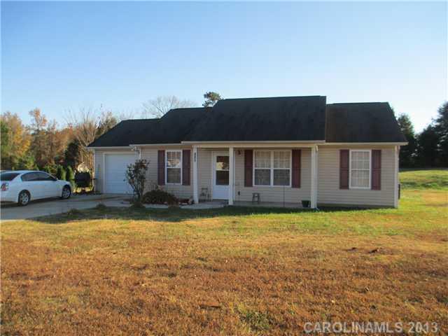 138 Morning Dew Dr., Statesville, NC 28677