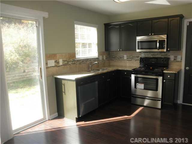 10011 Daniel Dwayne Dr., Charlotte, NC 28214