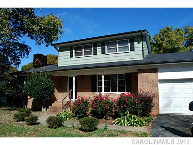 506 Sunnybrook Dr., Monroe, NC 28110