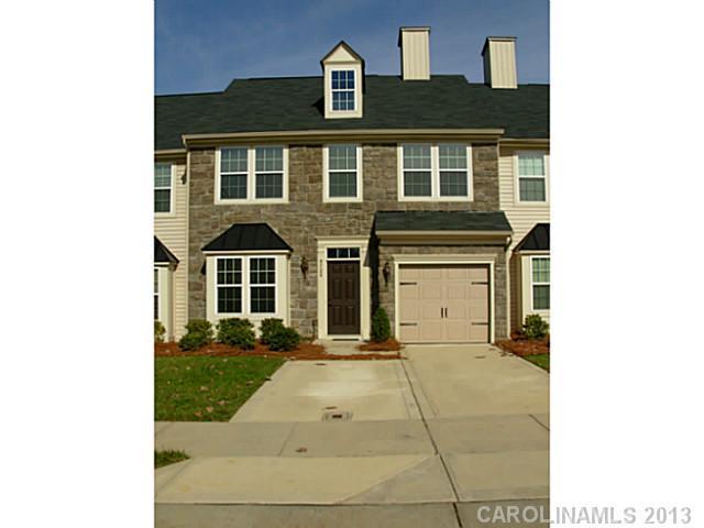 9722 Springholm Dr., Charlotte, NC 28278