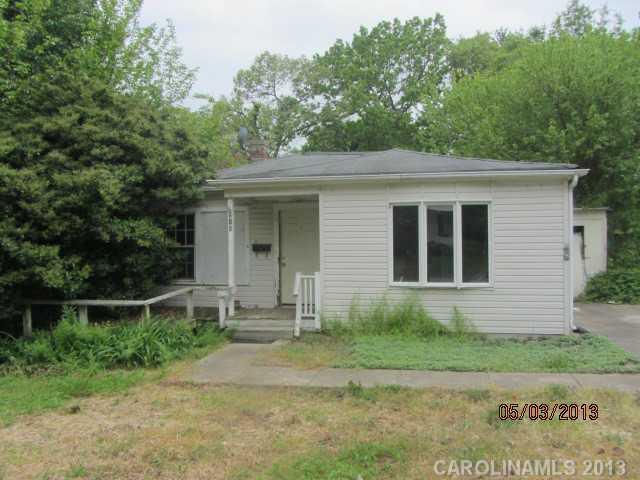 518 SW 24th St., Hickory, NC 28602