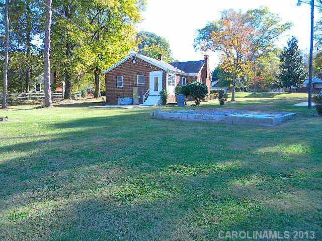 6307 Robinson Church Rd., Charlotte, NC 28215