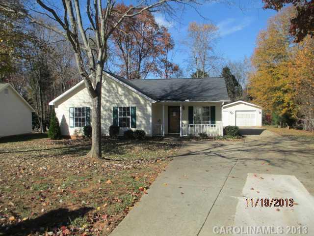 126 Cottonwood Park Dr., Charlotte, NC 28214