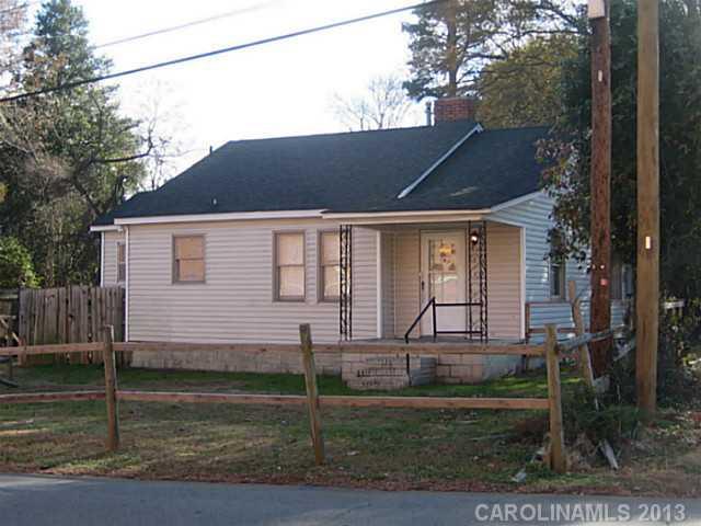 100 Hoover St., Charlotte, NC 28208