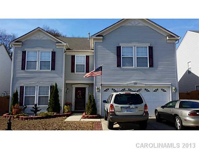 5647 Hammermill Dr., Harrisburg, NC 28075