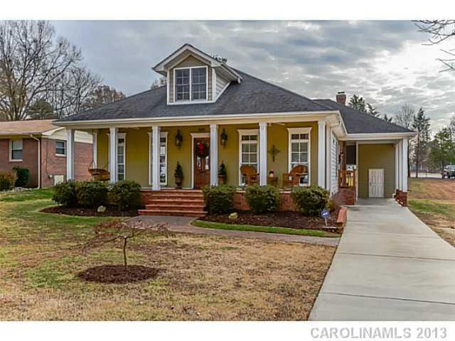 647 Mayflower Ave., Mooresville, NC 28115