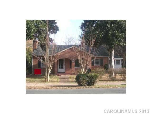 217 Rehobeth Rd., Waxhaw, NC 28173