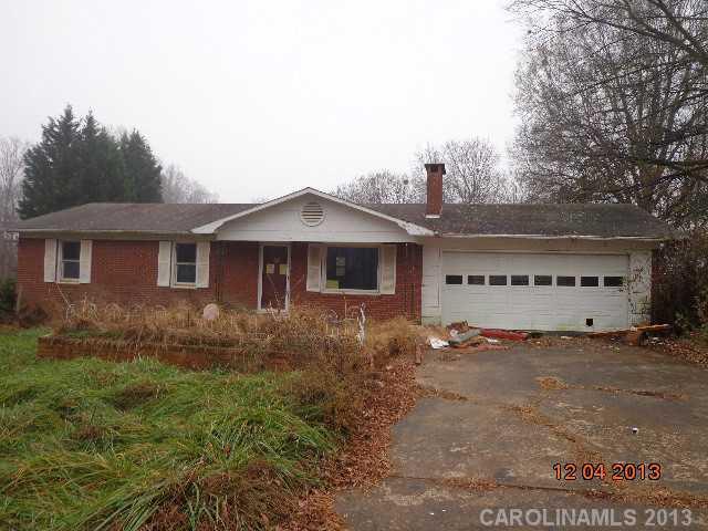 217 Oak Grove Rd., Statesville, NC 28677