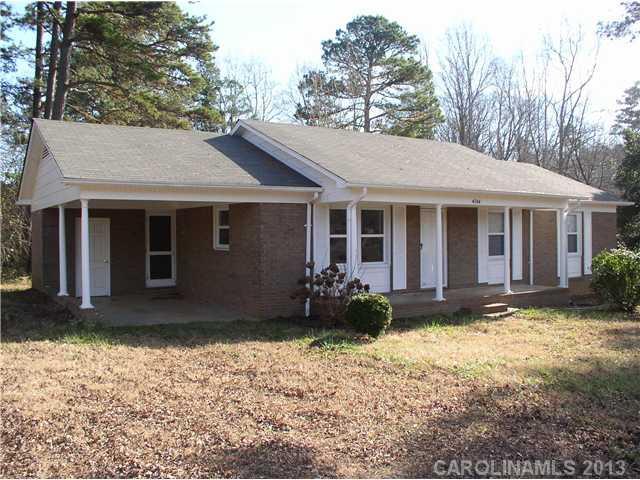 4744 Hickory Grove Rd., Mount Holly, NC 28120