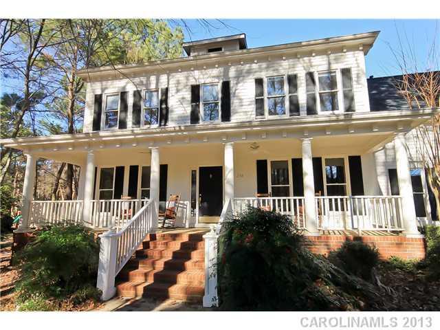 238 Bay Harbour Rd., Mooresville, NC 28117