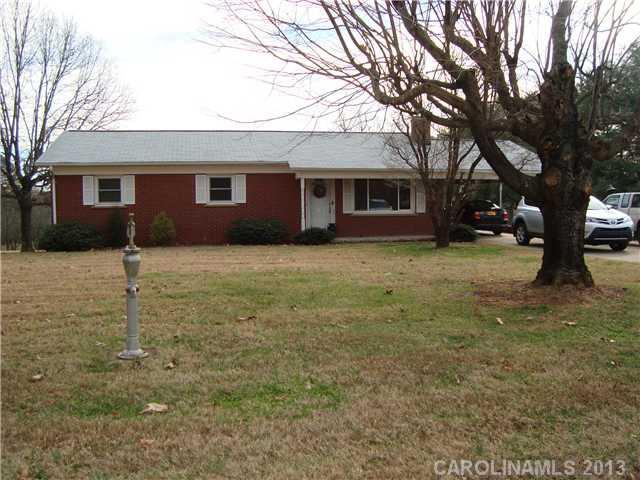 348 River Hill Rd., Statesville, NC 28625