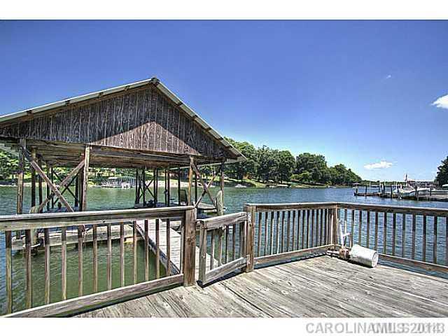 7710 Bankhead Rd., Denver, NC 28037