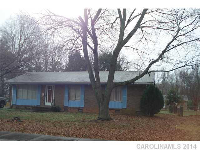 1532 Crawford Dr., Charlotte, NC 28216