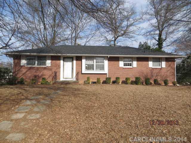 2214 Parkdale Ave., Gastonia, NC 28052