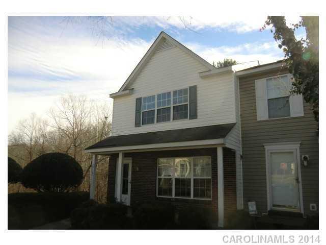 6011 Cougar Ln., Charlotte, NC 28269