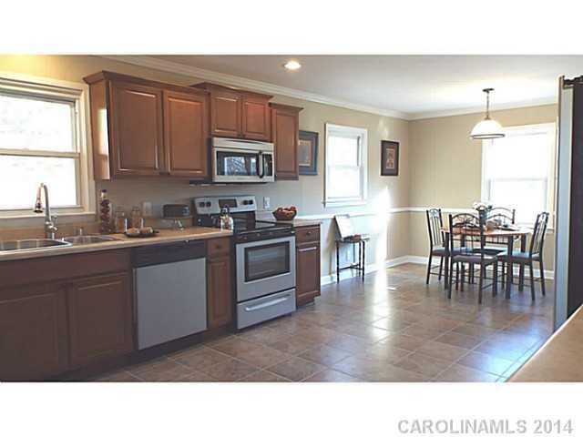 922 Oakshade Ave., Kannapolis, NC 28083