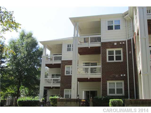 921 Northeast Dr. #38, Davidson, NC 28036