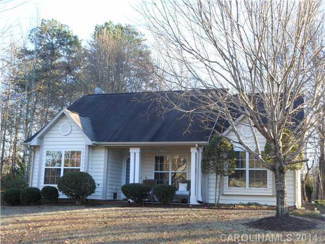 7176 Hunters Bluff Dr., Denver, NC 28037