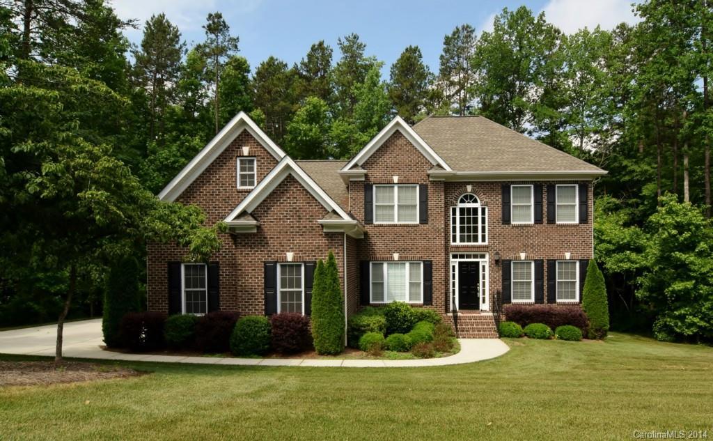 180 Winding Creek Dr., Troutman, NC 28166