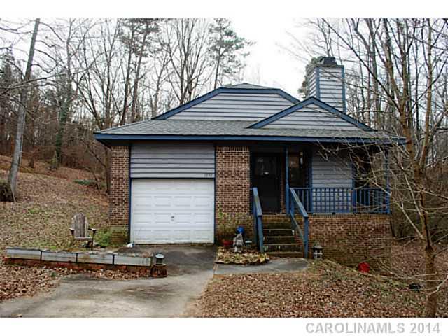 1959 Crooked Creek Dr., Charlotte, NC 28214