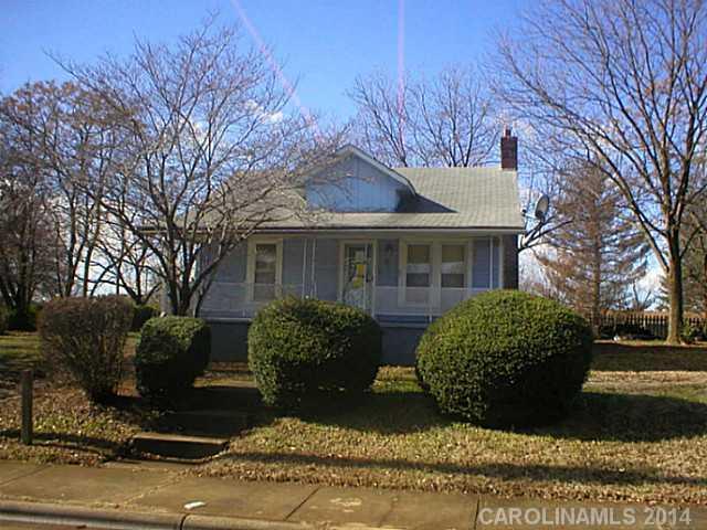 910 Marshall St., Statesville, NC 28677