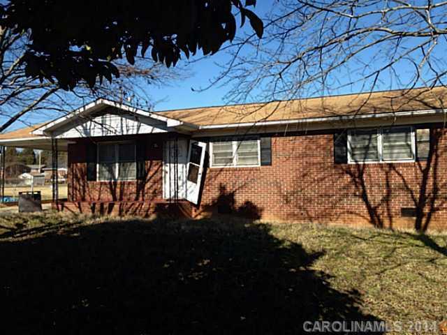 2113 Beauty St., Statesville, NC 28625